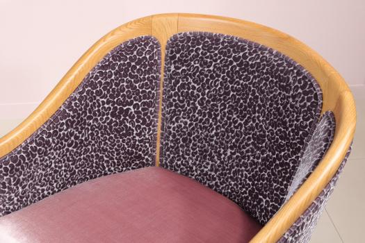 Sillón Cabriolet Paul fabricada de madera de roble macizo Louis Philippe 