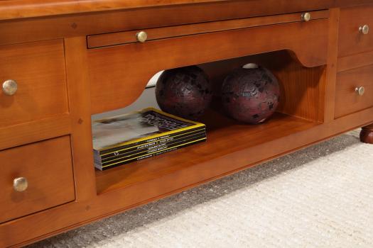 Mesa de centro Louise fabricada en madera de cerezo macizo al estilo Louis Philippe