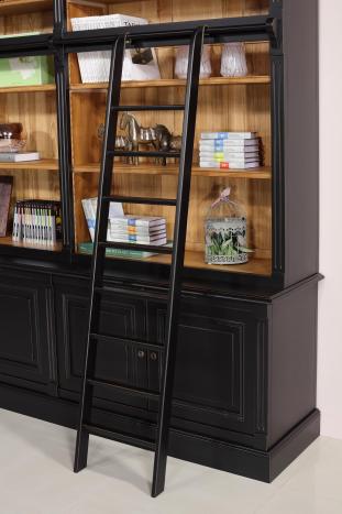 Estantería de 4 puertas Anne-Sophie de madera maciza de cerezo estilo Directoire CON ESCALA Acabado lacado negro y acabado natural ligeramente envejecido