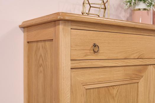 Aparador comedor Olivier de 2 puertas fabricado en madera de roble macizo en estilo Rústico SÓLO 1 DISPONIBLE