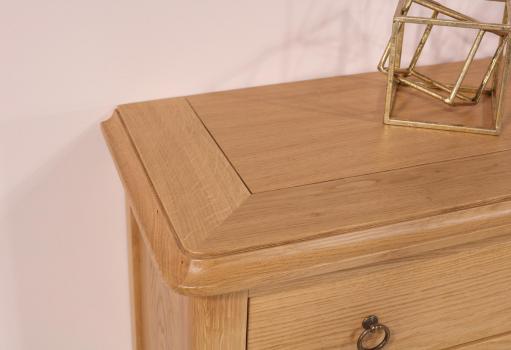 Aparador comedor Olivier de 2 puertas fabricado en madera de roble macizo en estilo Rústico SÓLO 1 DISPONIBLE