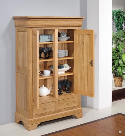 Armario 2 puertas y 2 cajones fabricado en madera de Roble macizo al estilo Louis Philippe
