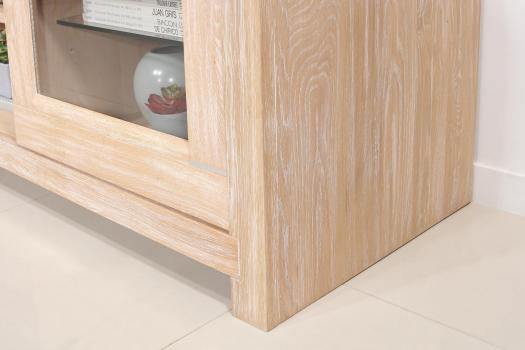 Mueble de TV Loann con 2 puertas de cristal fabricado en madera de roble macizo en estilo Contemporáneo Longitud 190 cm