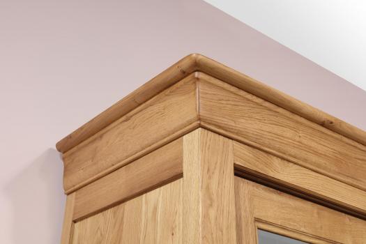 Armario Nathan de 2 puertas fabricado en madera de roble macizo con puertas corredizas espejadas al estilo Louis Philippe 