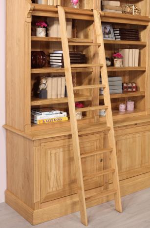 Biblioteca de 2 cuerpos y 4 puertas fabricada en madera de roble macizo estilo Directoire con escalera