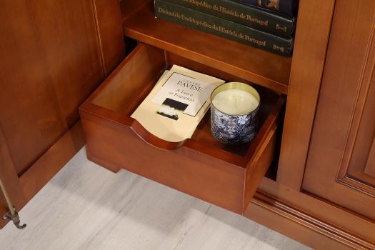 Biblioteca de 2 puertas modelo Camille en madera de cerezo maciza, estilo Luis Felipe