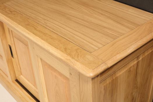 Mueble para TV Jean-Lin en roble macizo de estilo Luis Felipe