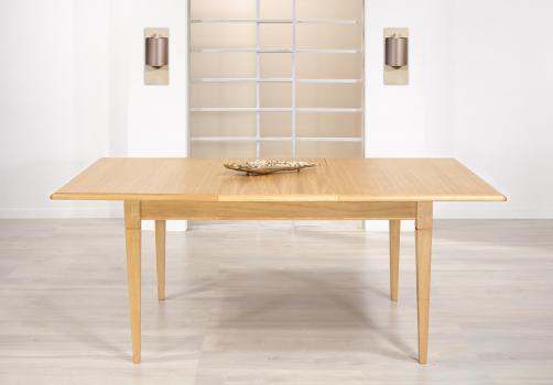 Mesa de comedor Jerome de roble de estilo Louis Philippe 140x100 1 extensión