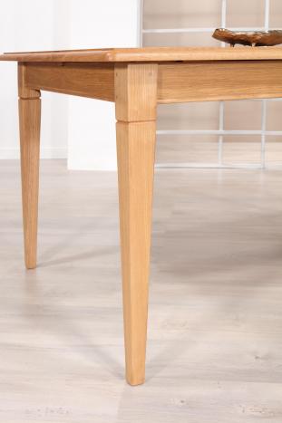 Mesa de comedor Jerome de roble de estilo Louis Philippe 140x100 1 extensión