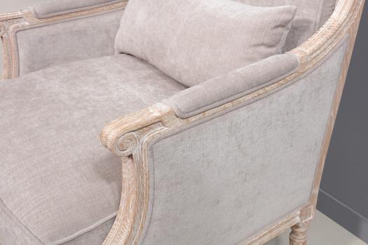 Sillón estilo Luis XVI de roble macizo con tejido Elastron Boston