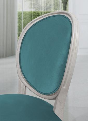 Silla Simón fabricada en madera de roble macizo de estilo Luis XVI 