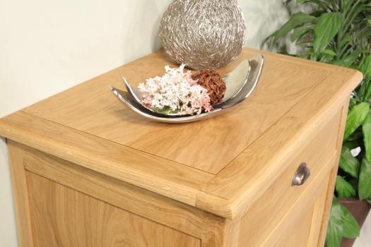 Yann Solid Oak Country style Cupboard 