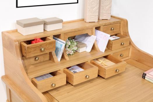 Secretaria Louis de estilo Directoire fabricada en madera de Roble macizo