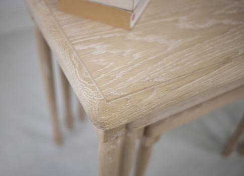 Mesa Nido de roble macizo estilo Louis Philippe 