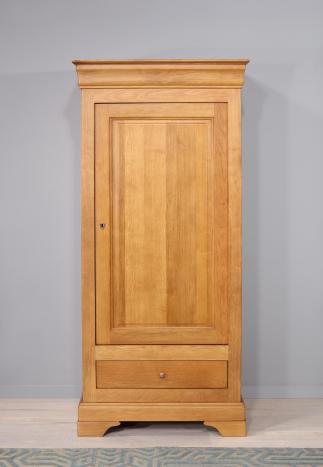 Armario en Roble macizo de estilo Louis Philippe SÓLO 1 DISPONIBLE