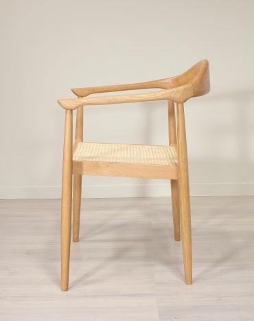 Silla Contemporánea fabricada en madera de  Roble