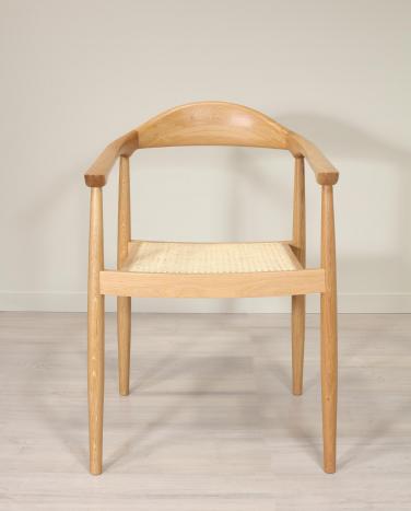 Silla Contemporánea fabricada en madera de  Roble