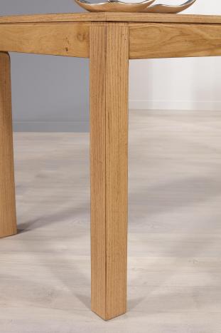 Mesa de comedor rectangular Theo 140x70 fabricada en Roble Línea Contemporánea 