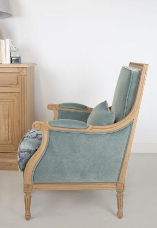 Sillón estilo Luis XVI fabricado en Roble macizo 1 DISPONIBLE