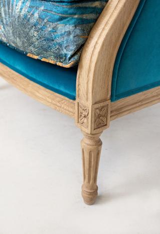 Sillón estilo Luís XVI  fabricado en madera de Roble con tejido FSM 1 DISPONIBLE