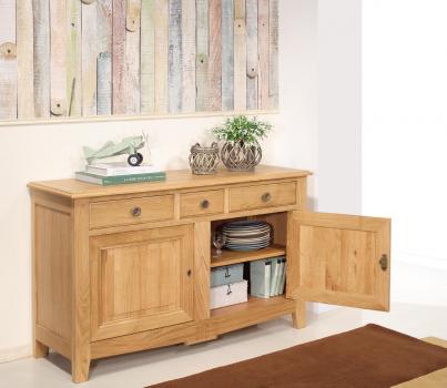 Aparador Oliver de 2 puertas y 3 cajones de roble macizo de estilo Directoire 