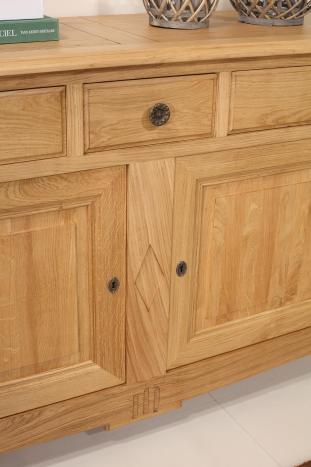 Aparador Oliver de 2 puertas y 3 cajones de roble macizo de estilo Directoire 